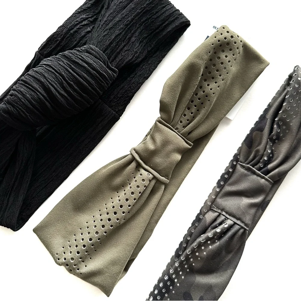 | bundle of 3 headbands |